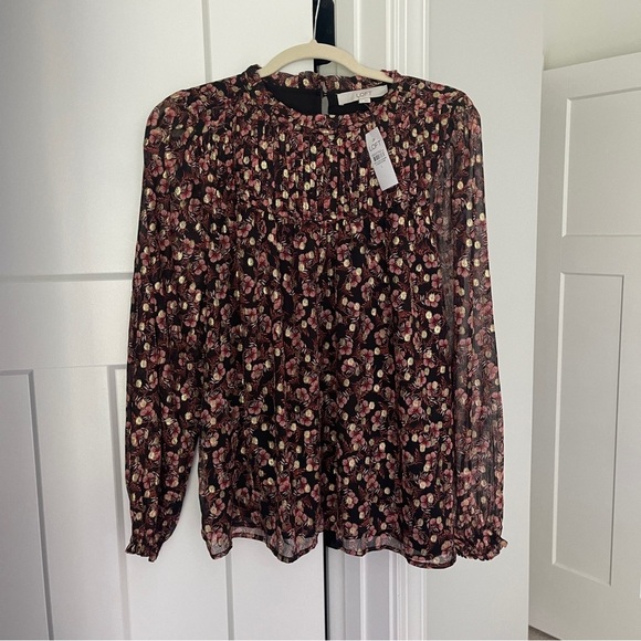 NWT Loft Shimmer Vine Pleated Yoke Blouse Black Long Sleeve Top - Picture 3 of 6